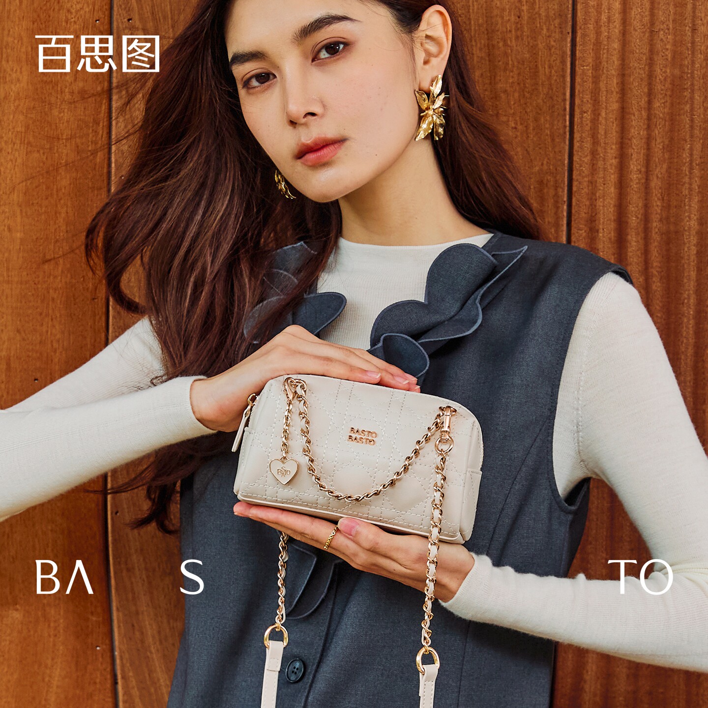 【百丽国际】百思图温柔风吐司包图片