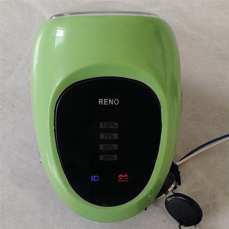 电动车仪表总成48V60v通用灯头电瓶车led大灯强光喇叭电量显示屏