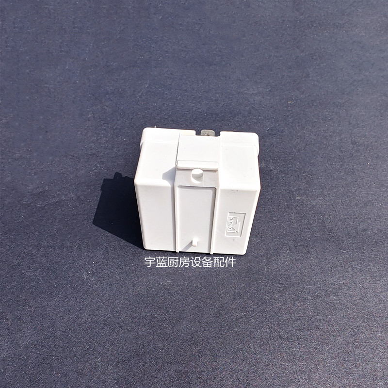 RVA4G3D 3P 220V压缩机继电器35A-400V制冰机冰箱配件启动继电器