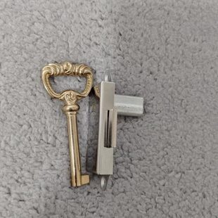 落地钟钥匙锁芯一套