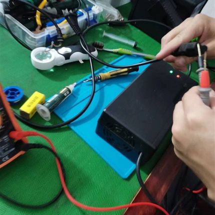 电动车充电器维修48V60V72V各种充电器设备维修开关电源维修