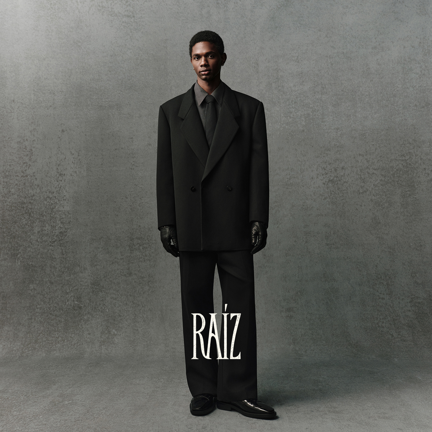 590G羊毛混纺平驳领西装外套