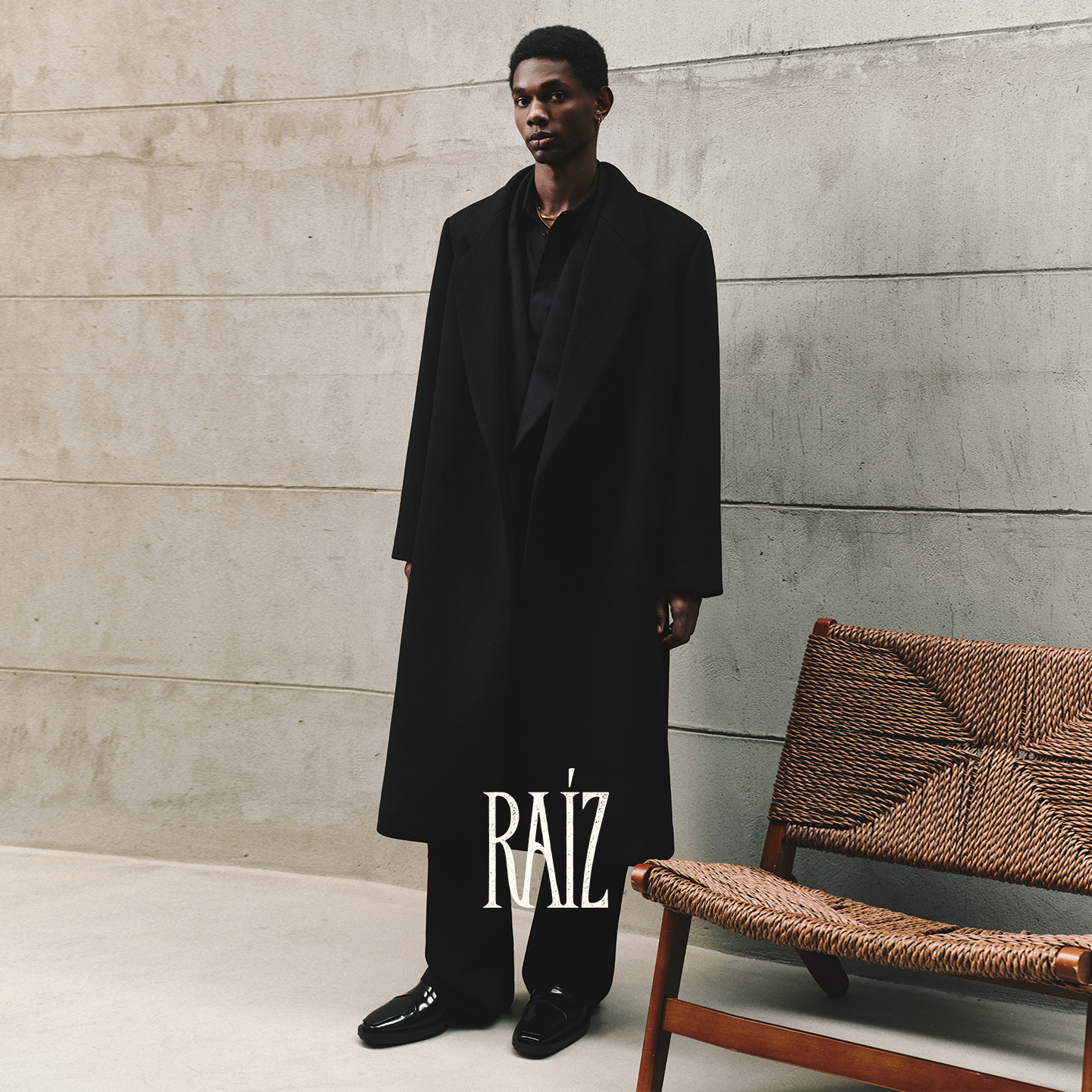 RAIZ100%羊毛面料820G双面呢大衣