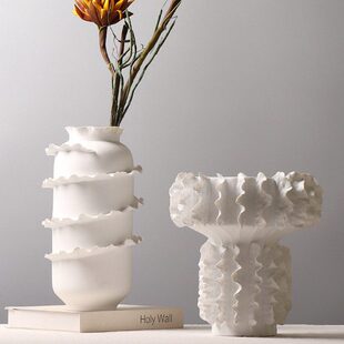 现代创意大号高档艺术手捏花瓣造型白色陶瓷花器样板间装饰品摆件