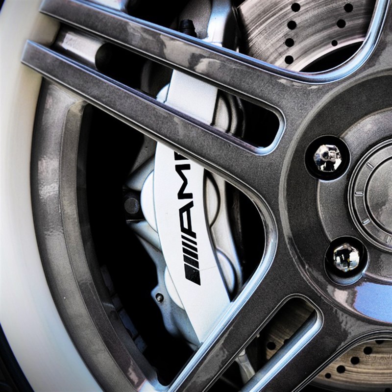 适用于AMG耐高温汽车刹车C200GLK卡钳贴C63CLA45卡钳贴纸改装