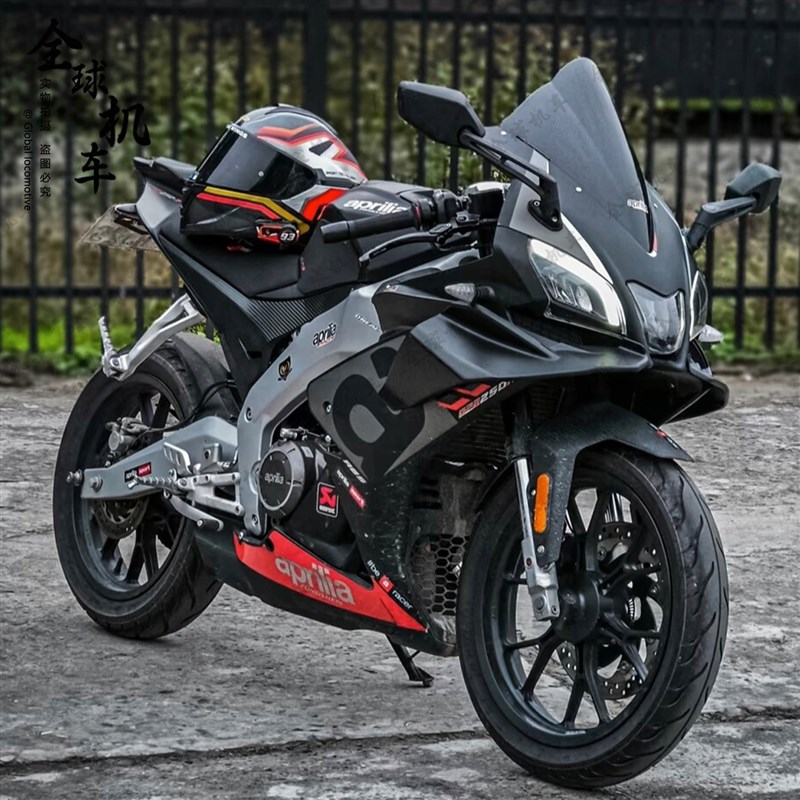 新款阿普利亚GPR150-250R国四电喷水冷ABS版SR大跑车赛250摩托车