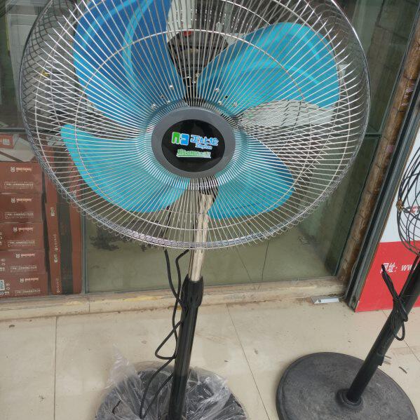 正阳厂正比伦落地式工业商务型电风扇铝叶110W   FA450 纯铜电机