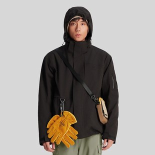 2024秋冬新款户外情侣款三合一抓绒两件套冲锋衣男款登山服女款