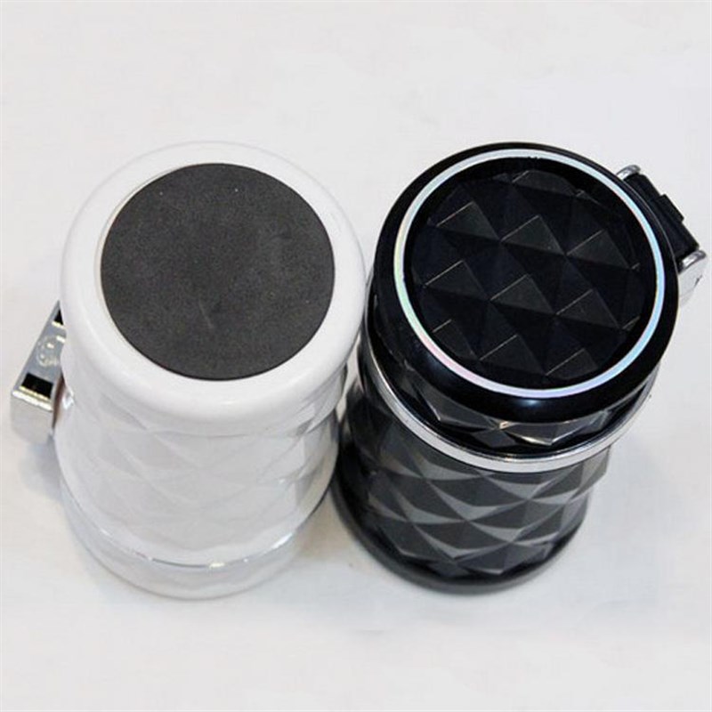 切面烟灰缸车载烟灰缸带led灯车用烟灰缸汽车出风口汽车烟灰缸定