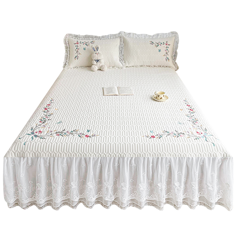 夏季加厚乳胶冰丝凉席三件套床裙款高端绣花床罩可机洗空调软席子