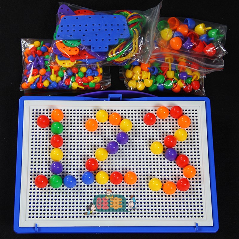 幼儿园早教亲子园  幼儿园益智玩具蘑菇钉塑料插板积木拼插