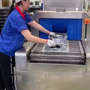 定制全自动齿轮轴类模具油污清洗机工业通过式 喷淋清洗设备除油