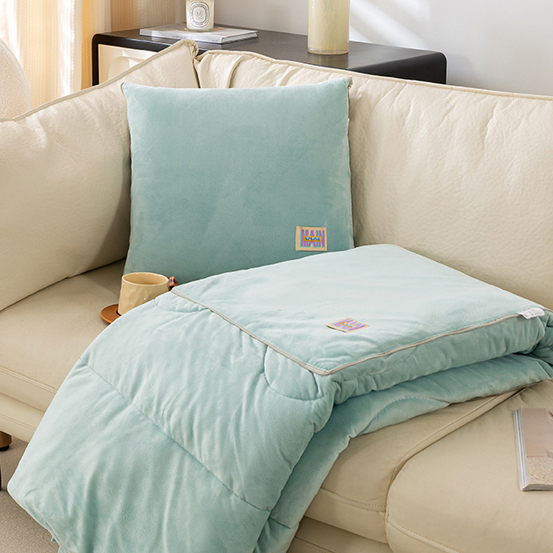 加绒加厚抱枕被子l两用办公室多功能午睡毯子空调被多功能汽车靠