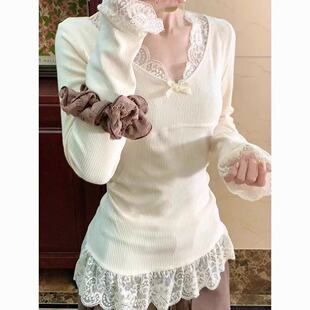 纯欲蕾丝边下摆长袖上衣女初秋季2025新款收腰显瘦针织正肩打底衫