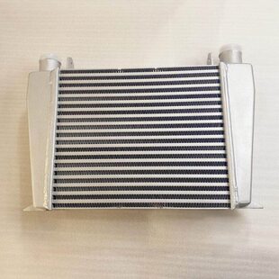 410E30原厂095配件E拖拉机J0528495100 35约翰迪尔中0冷 S器国三