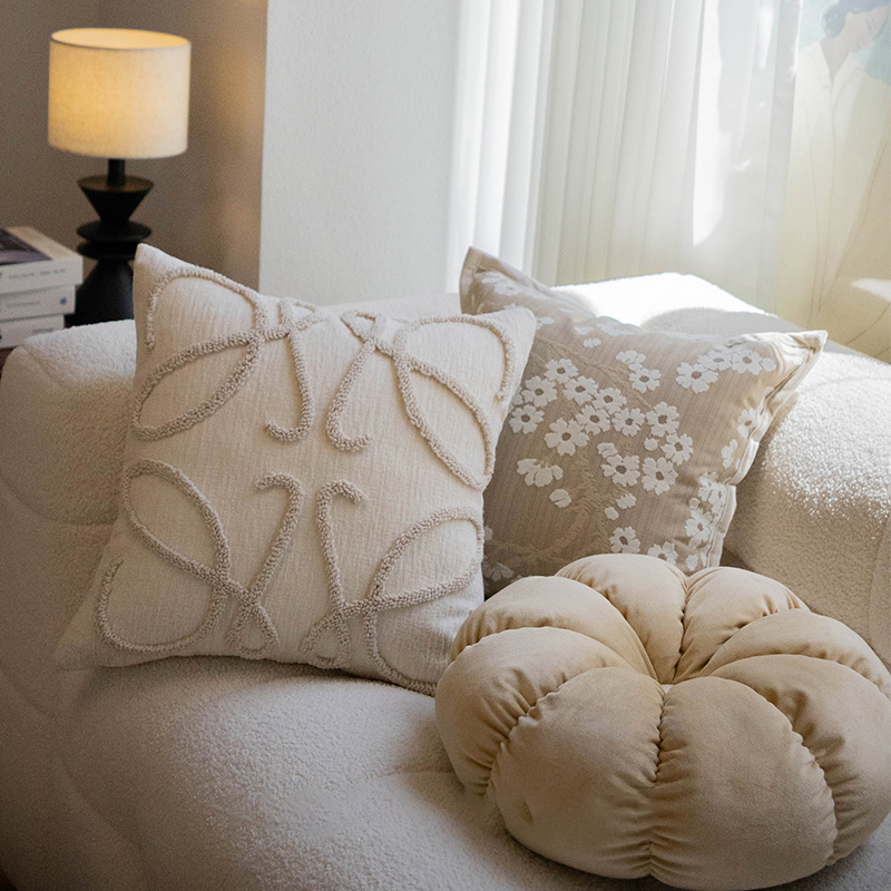 抱枕沙发客厅轻奢高级感奶油风抱枕套不含芯中古风床头靠枕靠背垫