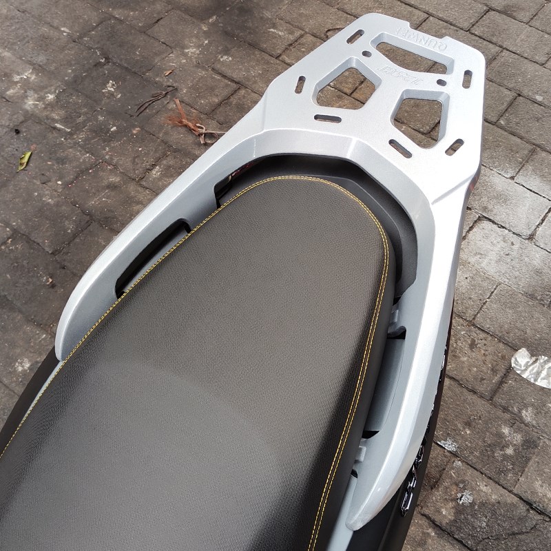 适用雅马哈新赛鹰GT125后货架尾箱架铝箱后备箱支架扶手尾翼改装
