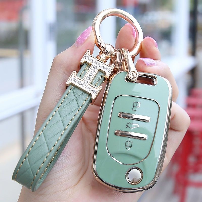 适用五菱宏光miniev/nano/s3/pluHs车钥匙套高档扣征途730包扣男