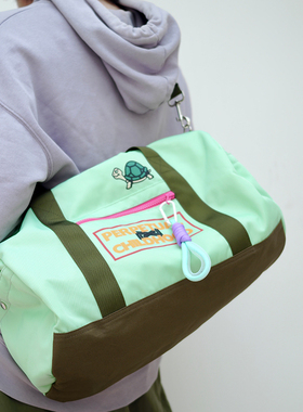 housedesign原创单肩斜挎健身包大容量手O提旅行袋加厚轻便大书包