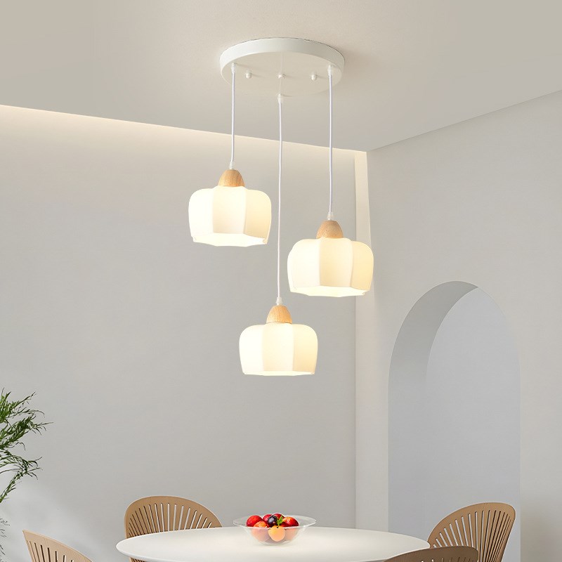 餐厅吊灯三头饭厅灯简约现代创意奶油F风2025年新款吧台岛台灯具