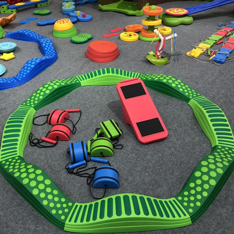 台湾WEPLAY波浪触觉步道早教儿童感统前庭平衡感训Y练器材教玩具