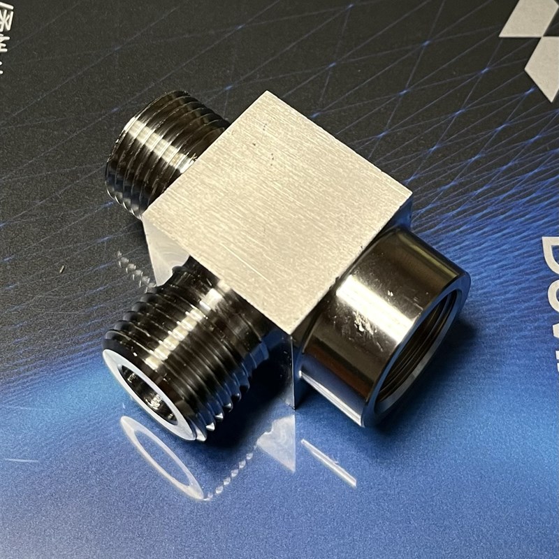 G1/2四分英刷平牙不锈钢内外丝三通内外外 一边内螺纹Y 两边外螺