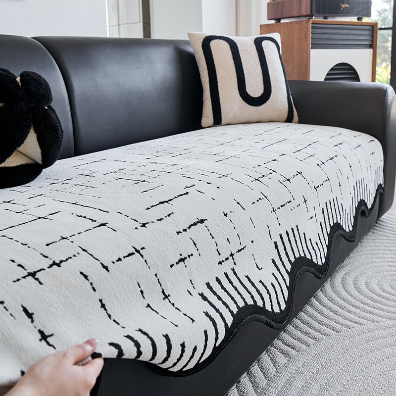 真皮沙发垫四季通用2025新款夏季高F级感一片式防滑直排坐垫盖布