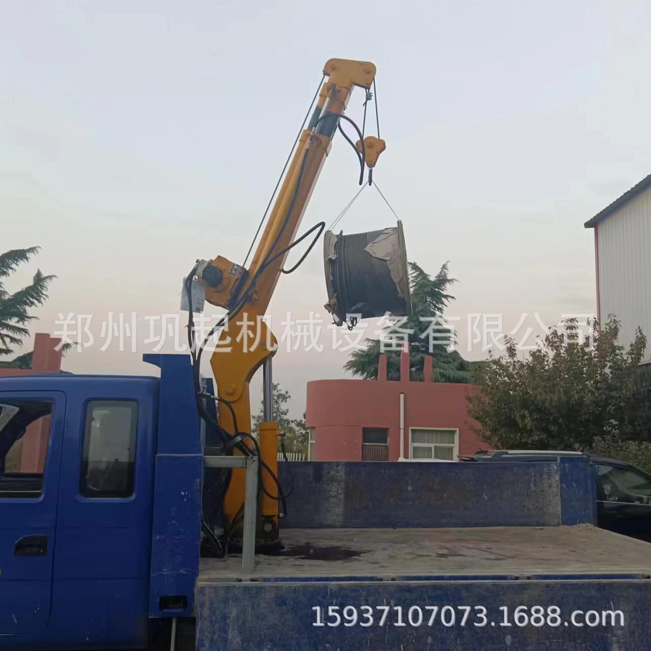 3吨遥控移动拆卸货物吊 车载液压折叠臂起重机 船用固定折臂小吊