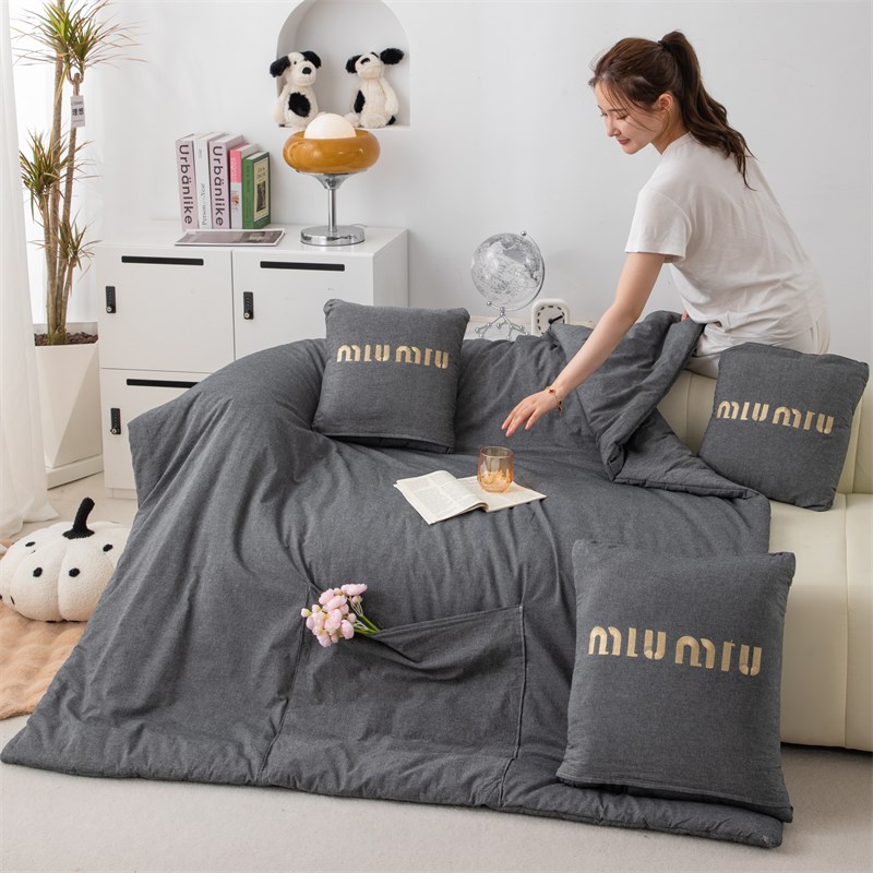 全棉口袋被抱枕被子两用二合一学生午睡折叠毯子枕头被纯棉空调被