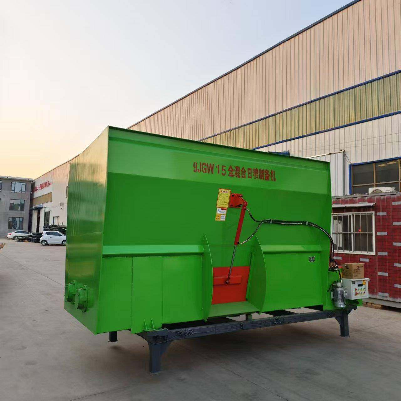 全日粮混合饲料搅拌机大型卧式双轴直联饲料搅拌机15方直联搅拌机