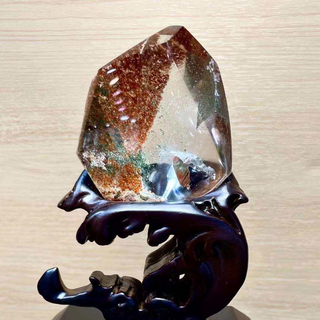 天然水晶红绿幽灵景石观赏石千层山聚宝绿幽灵金字塔幽灵原石摆件