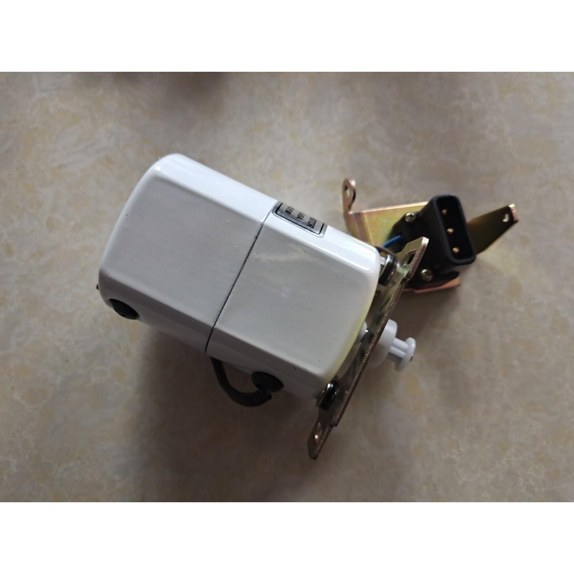 家用多功能缝纫机653/811小电机马达220V /90W节能静音带支架插口