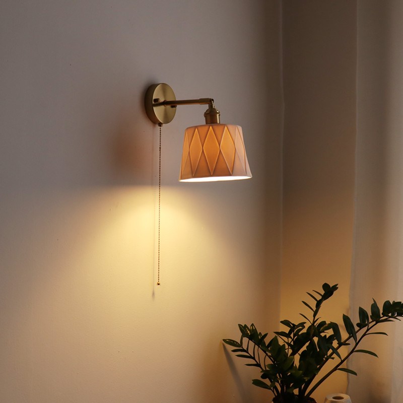 日式复古黄铜陶瓷拉线开关壁灯卧室床头灯卫生间衣帽间背景墙灯具