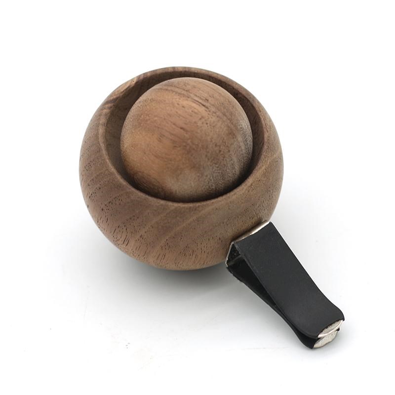 扩香木车载空调出风口香氛香水摆件车用胡桃木香薰车内持久留香器