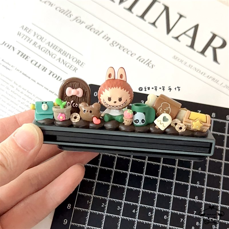 泡泡玛特POPMART 正版萌粒 奶油胶手工制 隐藏式 停车牌 车载摆件