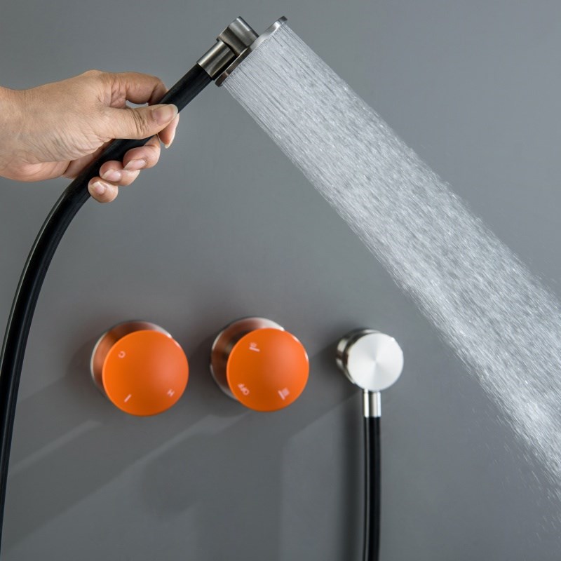 枪灰色简约射灯艺术暗装冷热水全铜花洒套装浴室隐藏预埋增压淋浴