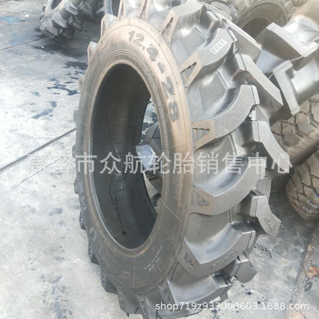 泸河水旱两用12.4-28人字农用轮胎14.9-30人字拖拉机轮胎