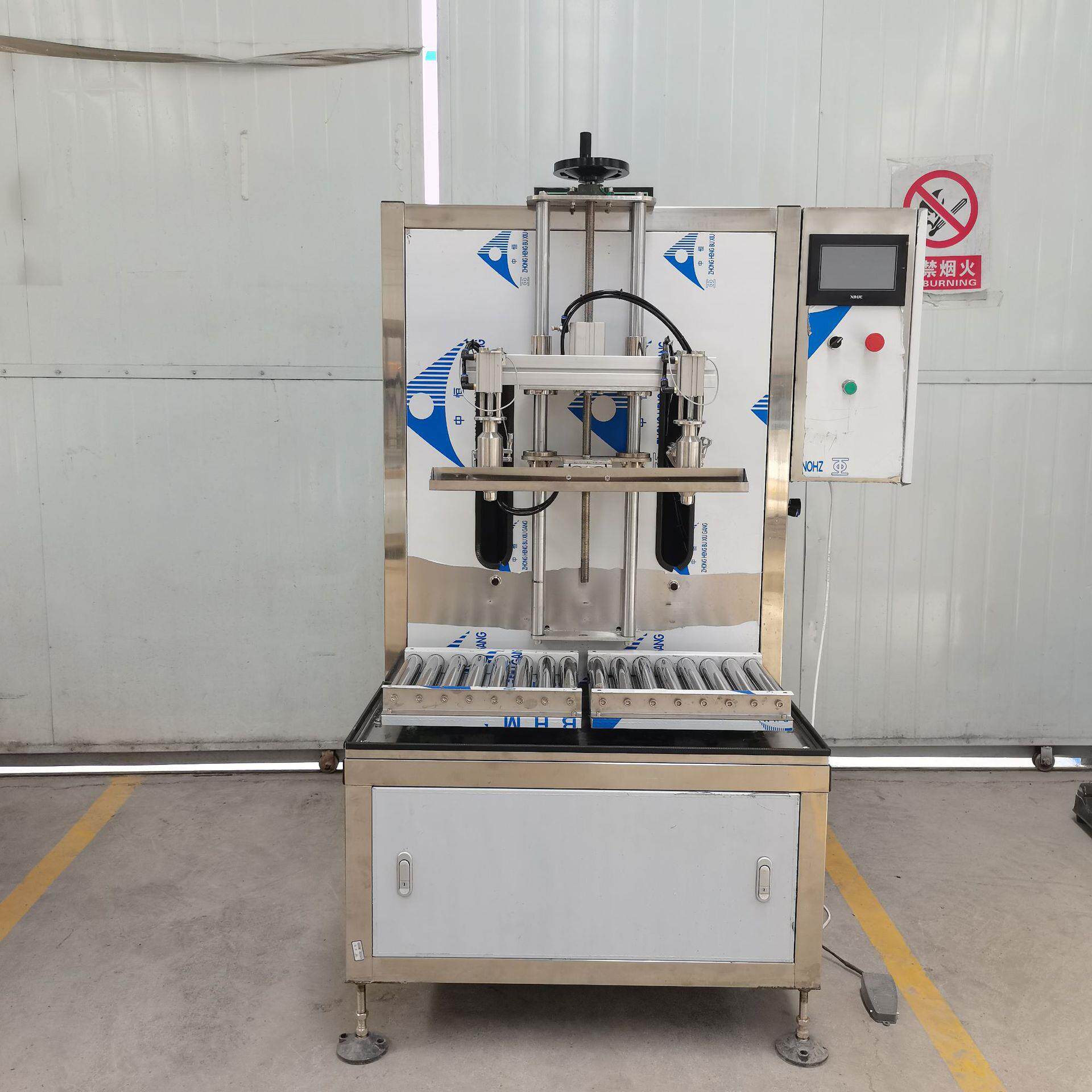 双头称重灌装机食用油润滑油灌装设备洗衣液叶面肥酒精液体灌装机