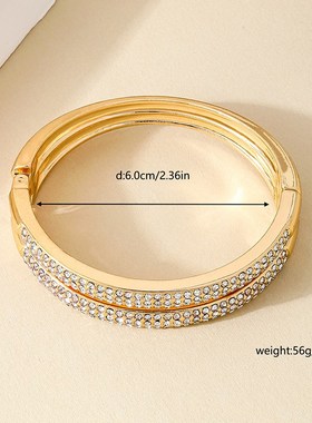 1只时尚极简主义气质百搭金属闪钻双层设计感弹簧扣素圈女士手镯