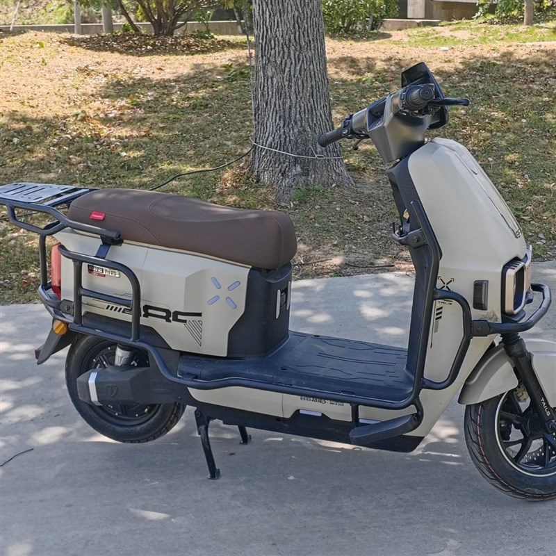 适配2025款台铃赤兔前后护杠加固保险杠加厚后尾箱支架货物架配件