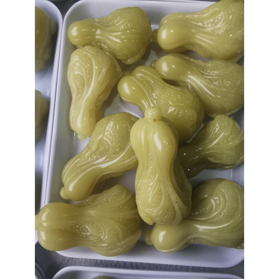 黄口料貔貅白菜牛手把件 岫玉精雕手把件貔貅挂件金蟾摆件