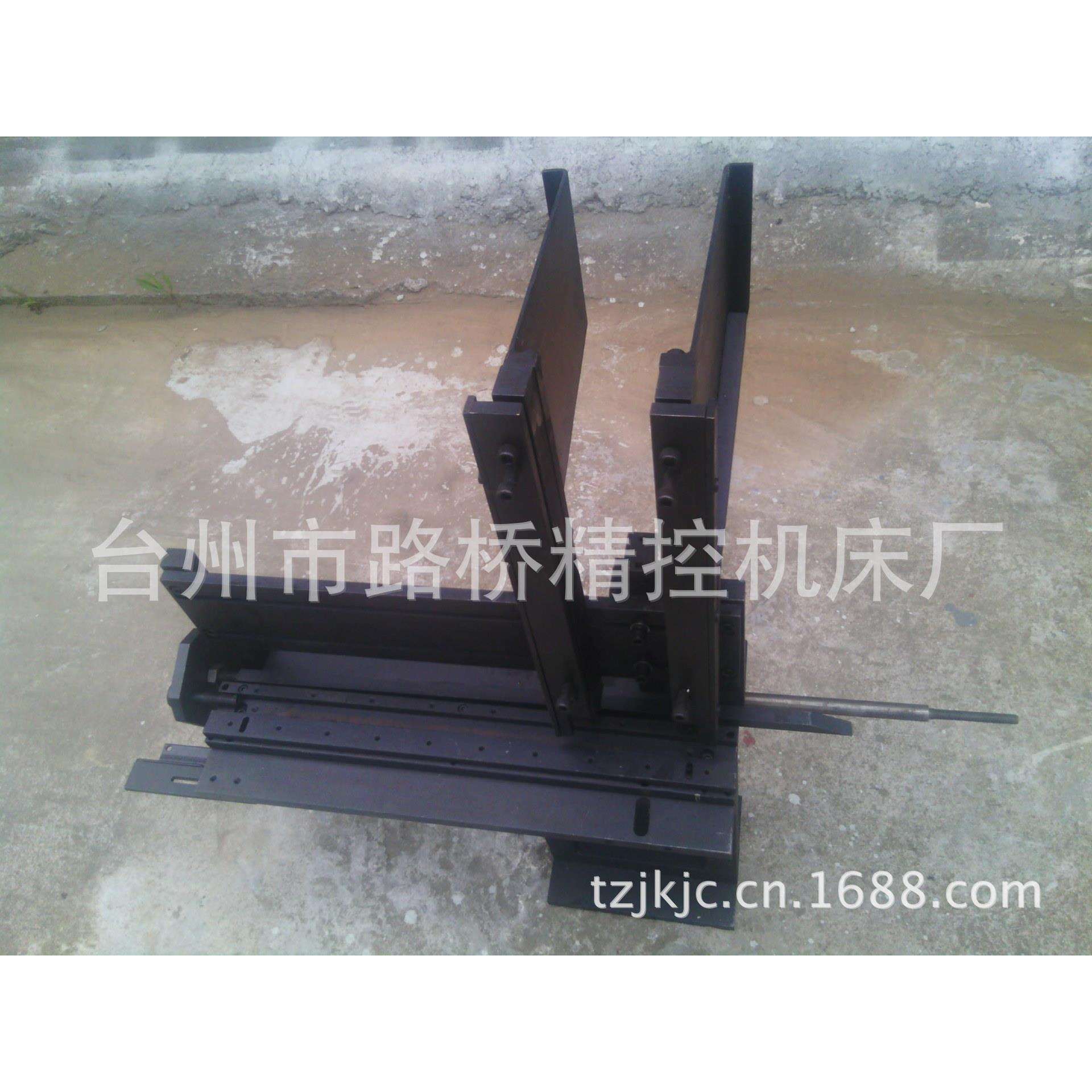 厂家直供 数控车床仪表改装车床自动上料装置 棒料送料架