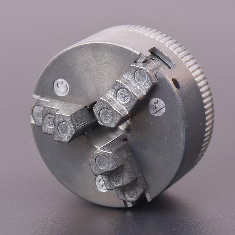 微型车床台磨机五金工具手动三爪卡盘自定心卡盘夹具三爪夹头50mm