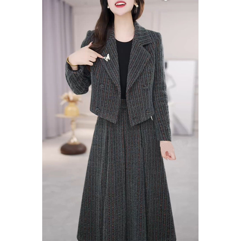 洋气小西装两件套连衣裙女2026年秋冬新款高级感妈妈长袖套装裙子