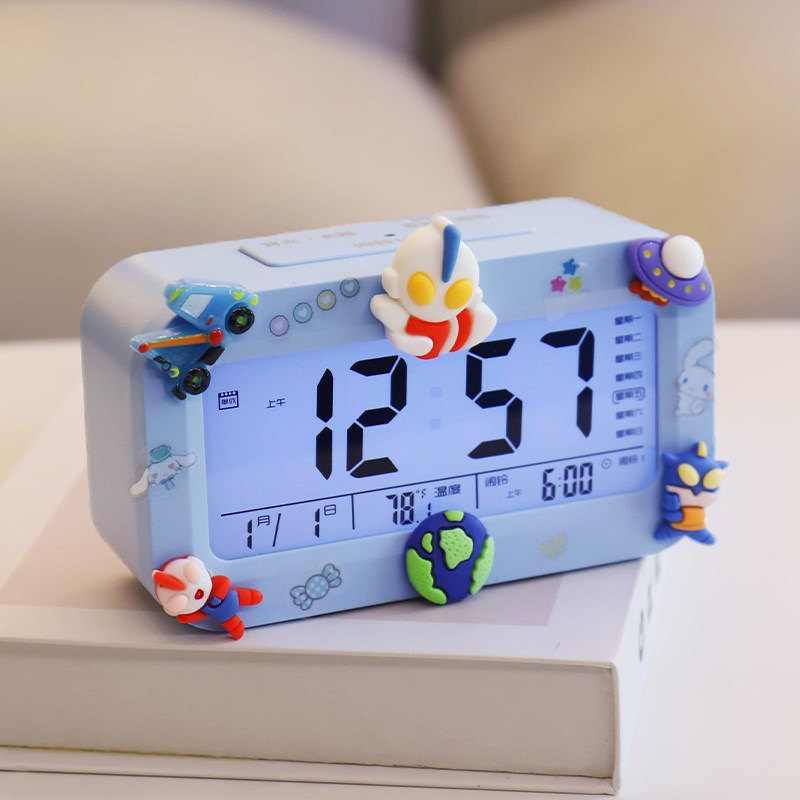 奥特曼儿童2024电子小闹钟男孩新款桌面时钟学生专用男童起床神器
