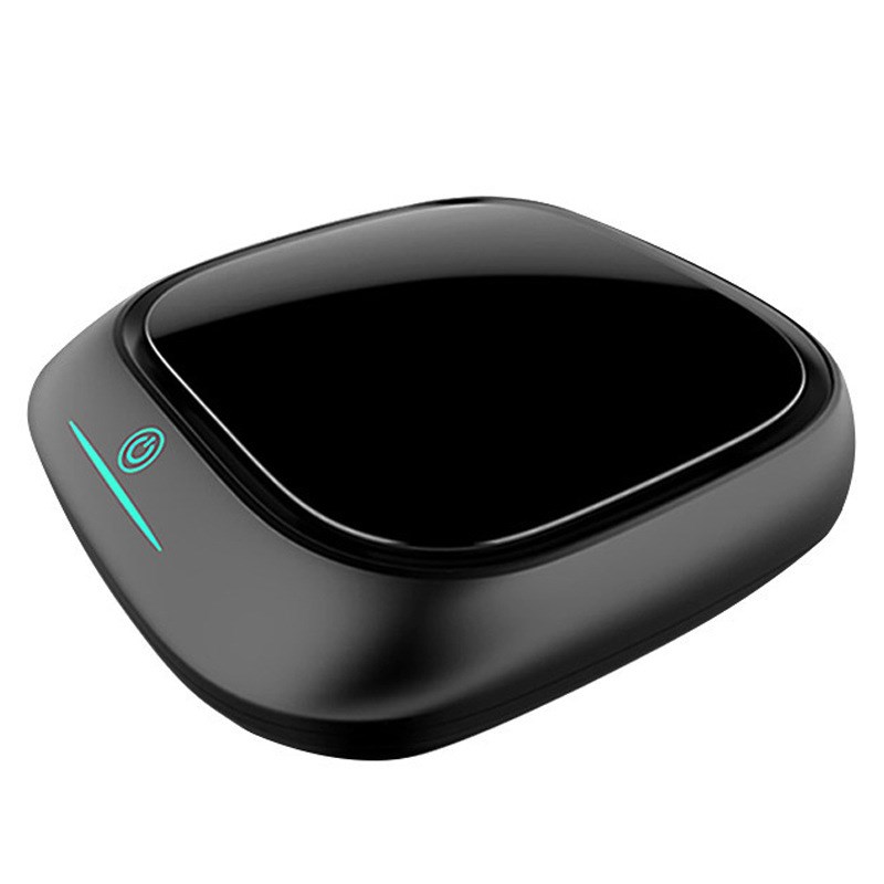 负离子智能车载空气净化器 带气味传感器空气监测车载空气净化器