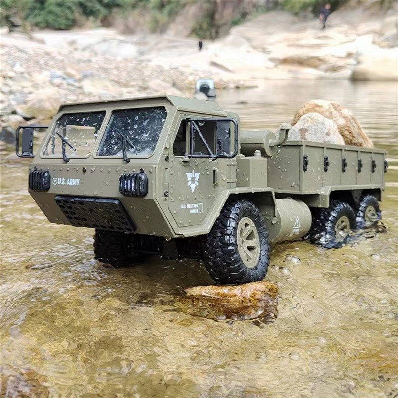 飞宇军卡防水六驱重型RC遥控越野卡车带远程摄像头玩具模型