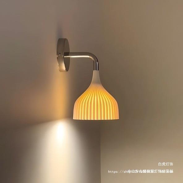法式中古卧室床头壁灯LED简约复古创意拉线壁灯矮款走廊过道灯具