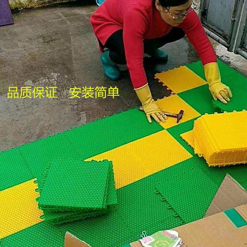 悬浮拼装地板幼儿园室外运动塑料操场跑道篮球场轮滑橡胶户外地垫