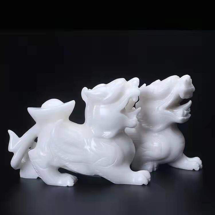 汉白玉元宝貔貅汉白玉貔貅一对手工雕刻家居办公工艺品玉摆件